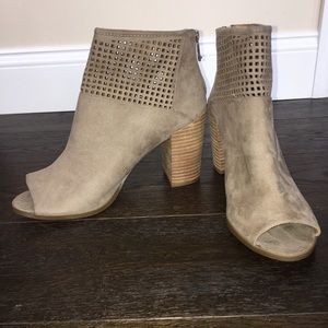 Open Toe Report Suede Heel Boots